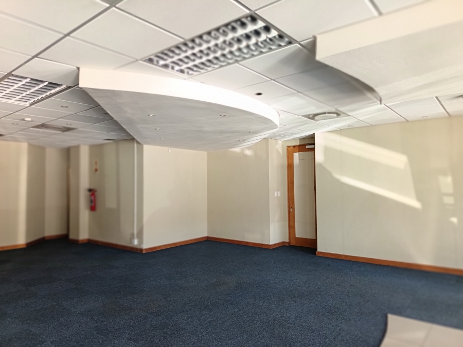 To Let commercial Property for Rent in Bo Oakdale Western Cape